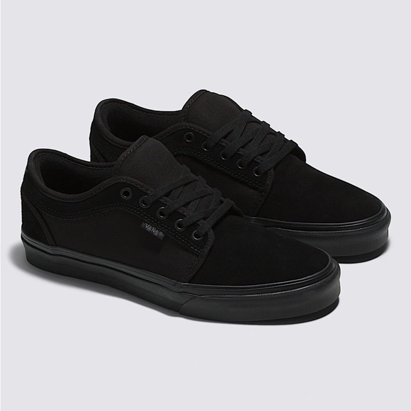 Vans Kids Blackout Skate Chukka Classic Low-Top Design Sneaker/Shoe | NEW/NIB! - Picture 2 of 16